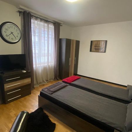 Apartament Bogoslovovi Varna Esterno foto