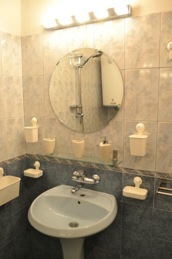 Apartament Bogoslovovi Varna Esterno foto